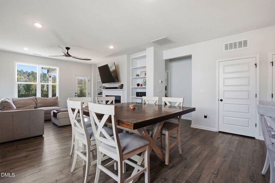 16-web-or-mls-263 Maidenhair Pl-49