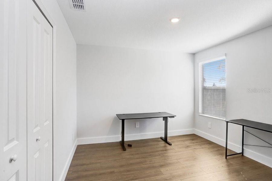Furnished interior view inside a new home in , Zephyrhills (Image 35). Furnished interior view inside a new home in , Zephyrhills (Image 35).