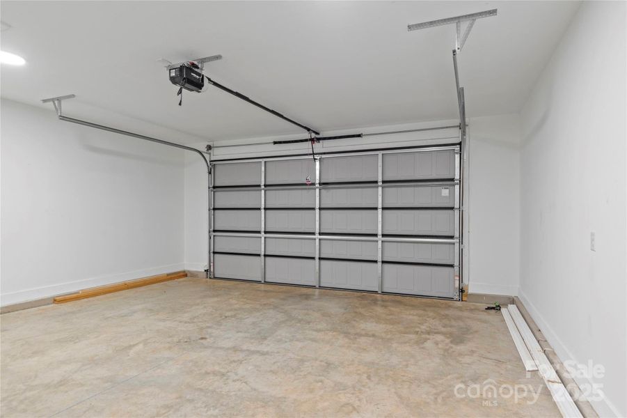 Spacious, unfurnished interior of a new home in , Winston-Salem (Image 27).