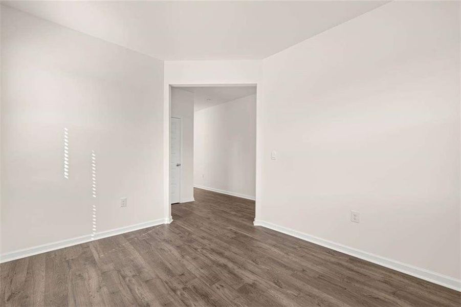 Spacious, unfurnished interior of a new home in Oakchase at Hampton, Hampton (Image 19).