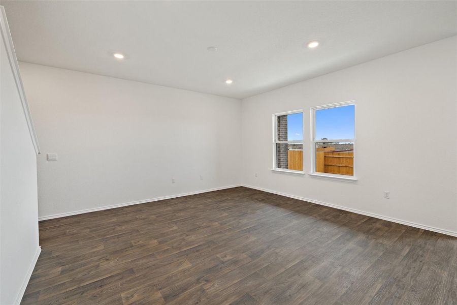 Spacious, unfurnished interior of a new home in Palomino, Manor (Image 15).