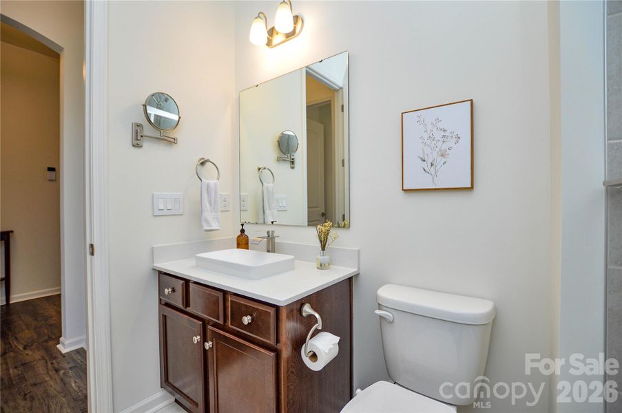 Furnished interior view inside a new home in Edgewater Lakeview On Your Lot, Lancaster (Image 43).