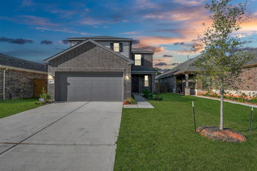 Welcome to your Completed-Ready to Move In, New Construction-Never Been Lived In Home in Sunterra! 4 Bedrooms, 2-car garage & Large Backyard.