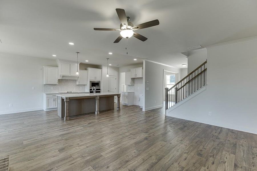 Image 42 of a home in .