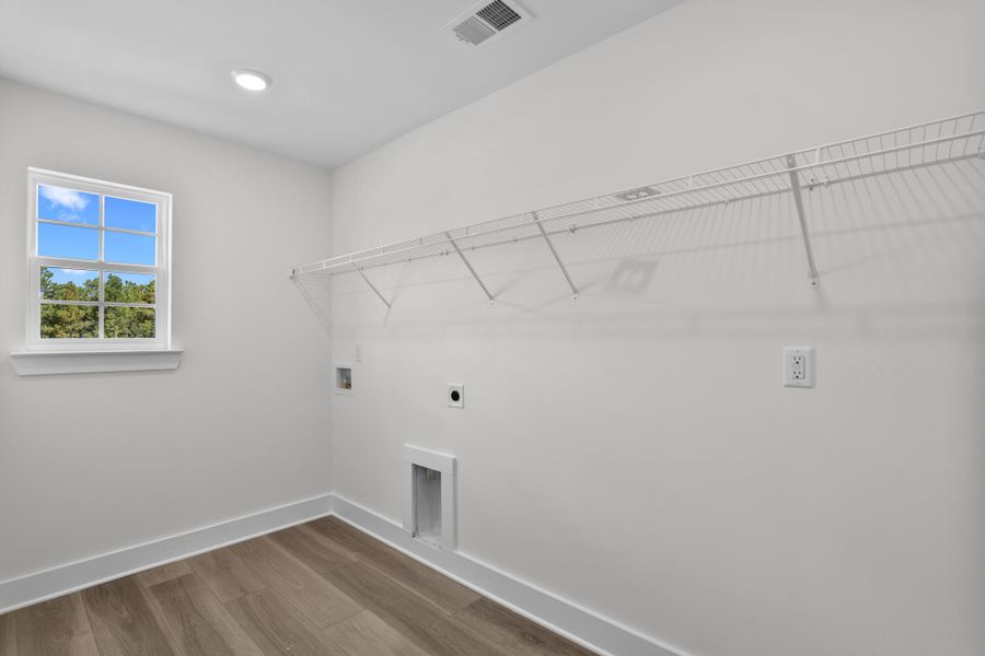 Spacious, unfurnished interior of a new home in Hancock Farms, Aiken (Image 34). Spacious, unfurnished interior of a new home in Hancock Farms, Aiken (Image 34).