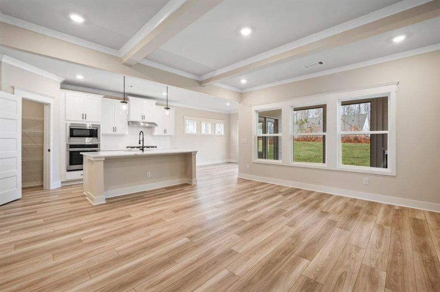 Spacious, unfurnished interior of a new home in Pinecrest Ridge, Dacula (Image 23).