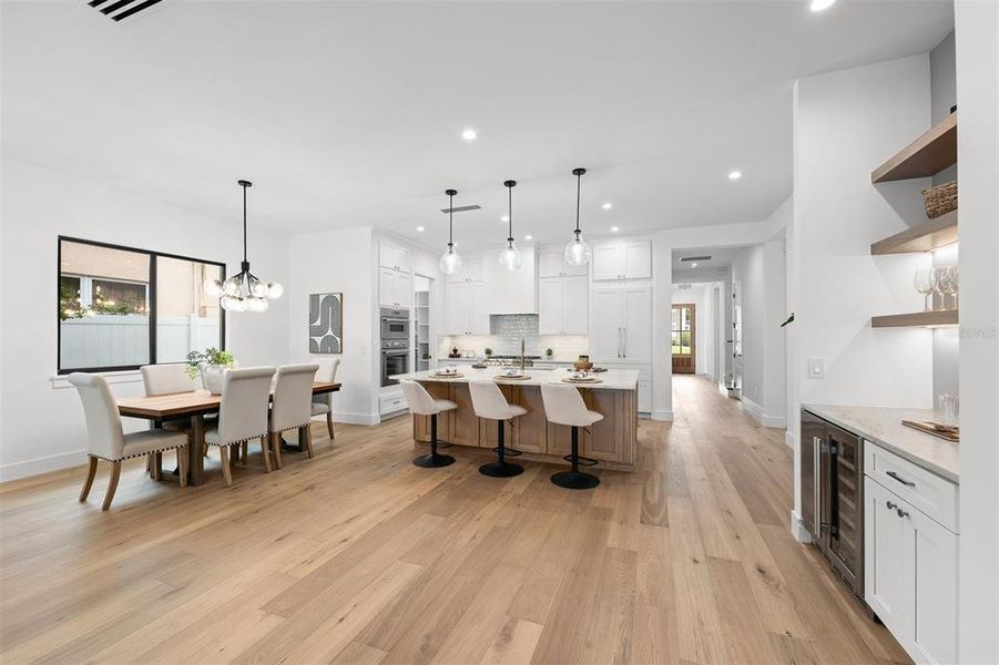 Furnished interior view inside a new home in , Orlando (Image 9).