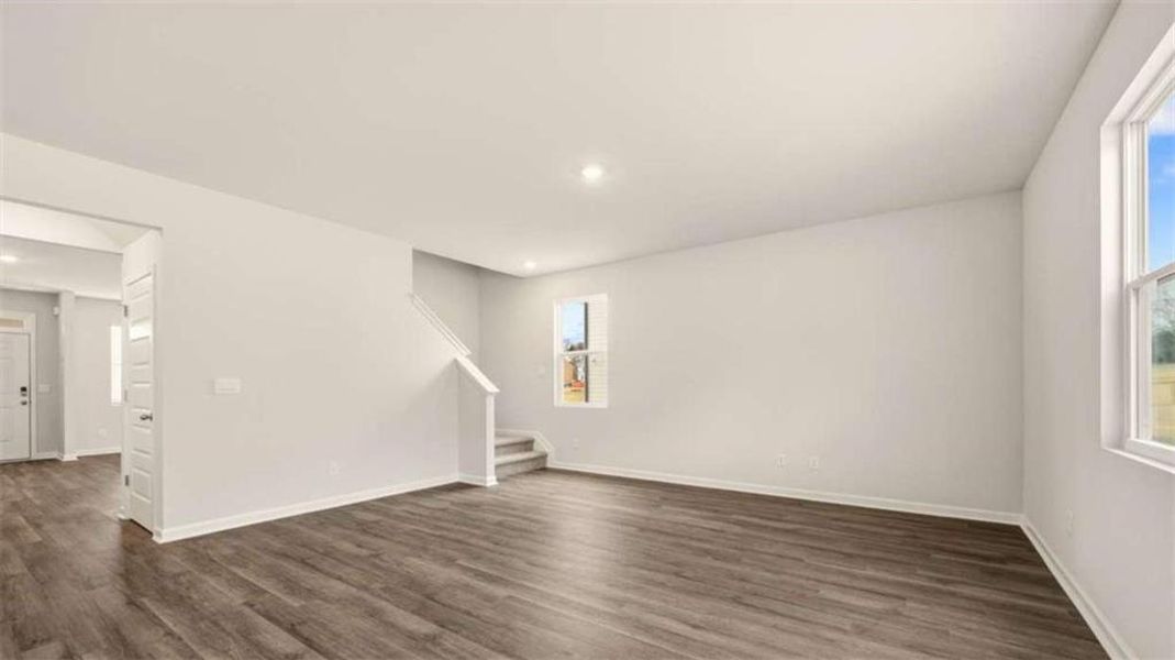 Spacious, unfurnished interior of a new home in Bridle Creek, Locust Grove (Image 21).