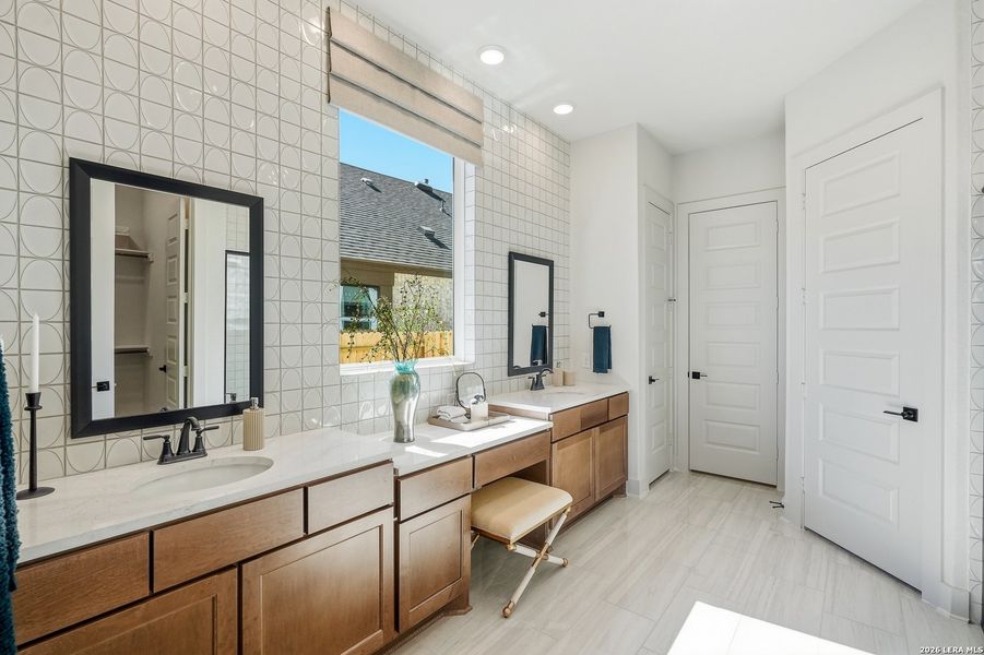 Furnished interior view inside a new home in Stillwater Ranch, San Antonio (Image 15).