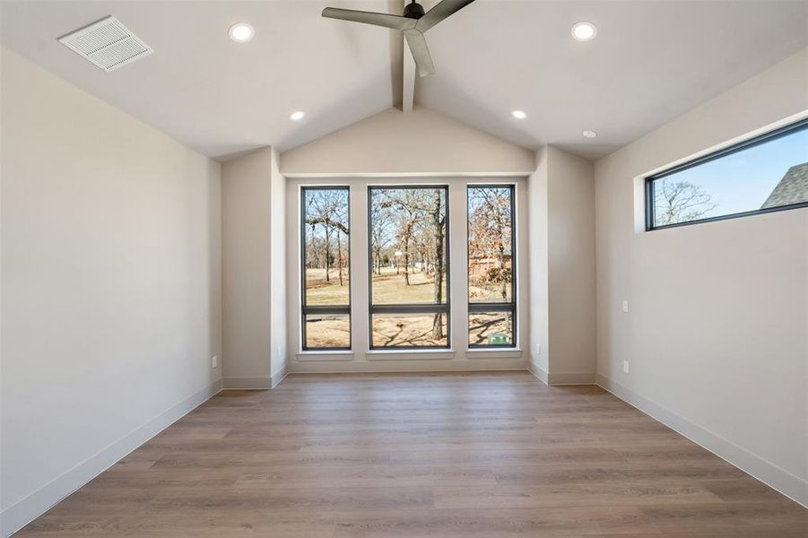 Floor to ceiling windows with golf course views