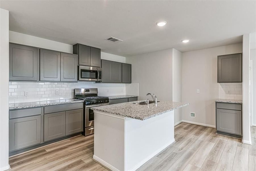 Image 49 of a home in Haven at Kieth Harrow.