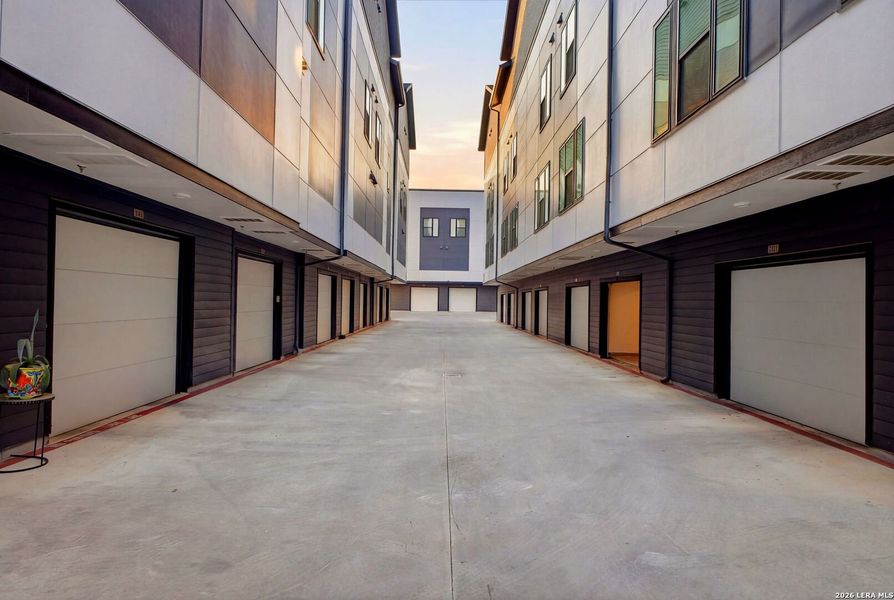 Condo located in San Antonio, TX showcasing its design and architecture (Image 4). Condo located in San Antonio, TX showcasing its design and architecture (Image 4).