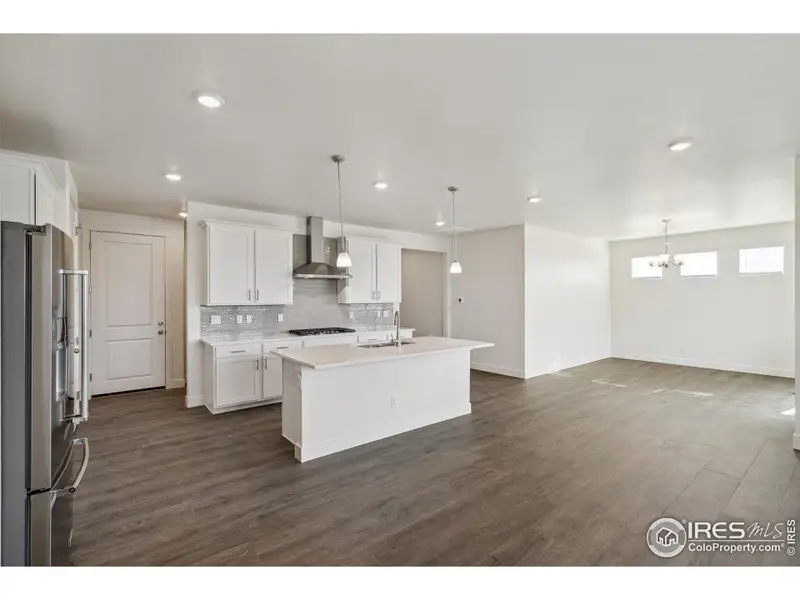 Furnished interior view inside a new home in Vantage, Berthoud (Image 9). Furnished interior view inside a new home in Vantage, Berthoud (Image 9).