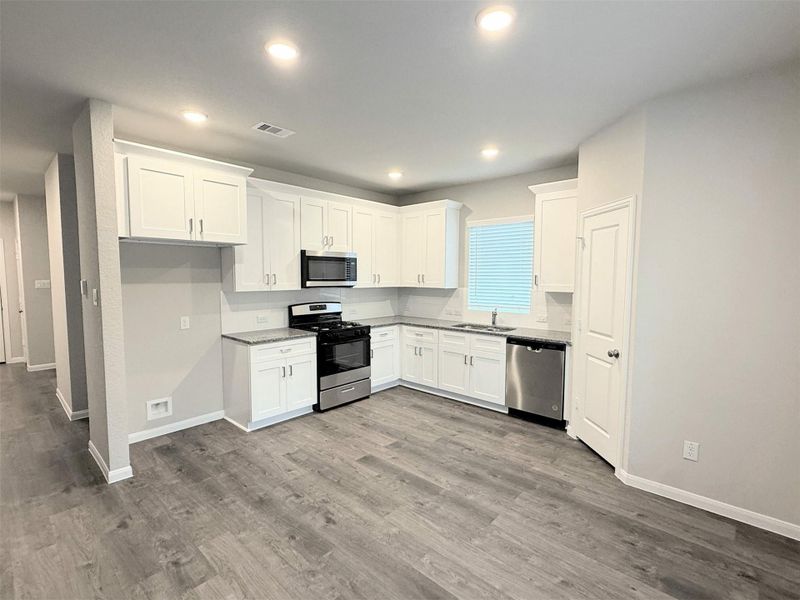 Furnished interior view inside a new home in , Texas City (Image 5). Furnished interior view inside a new home in , Texas City (Image 5).