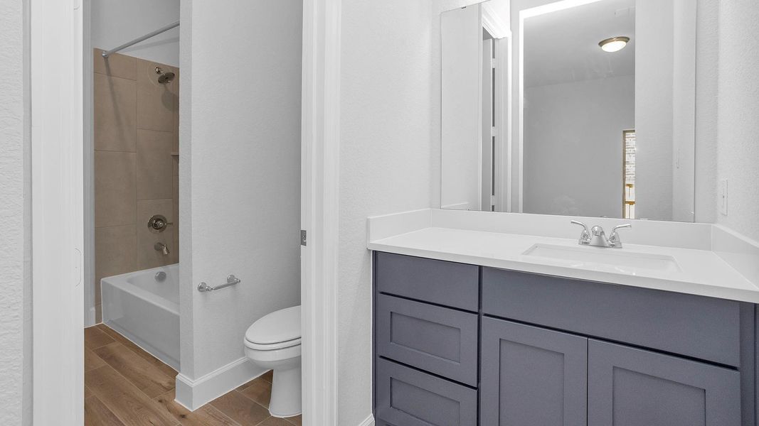 Furnished interior view inside a new home in Riceland 60', Mont Belvieu (Image 3). Furnished interior view inside a new home in Riceland 60', Mont Belvieu (Image 3).