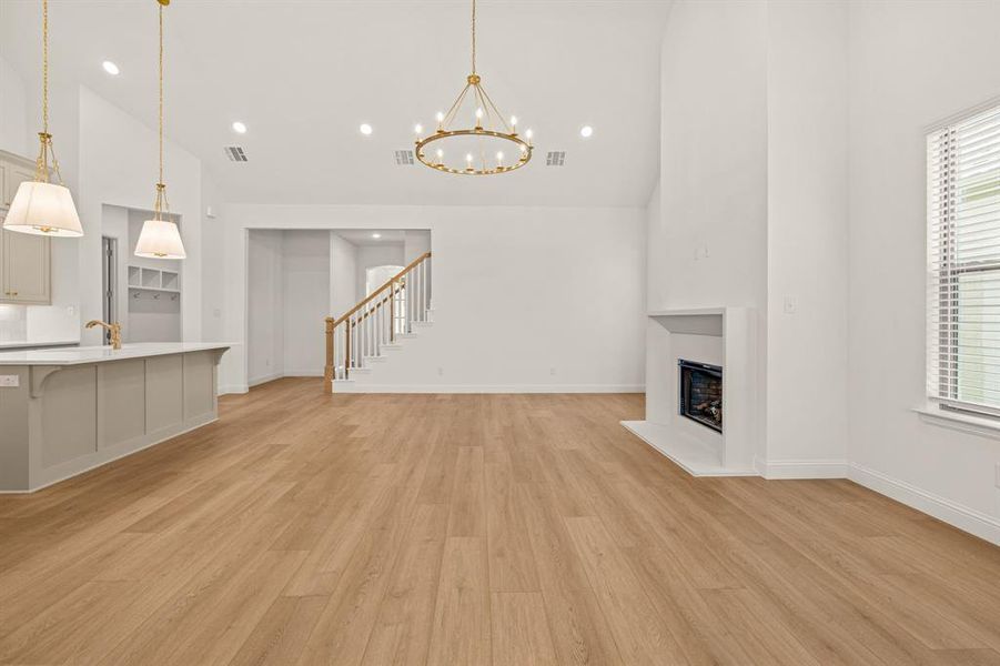Spacious, unfurnished interior of a new home in The Bluffs at Parks of Aledo, Aledo (Image 30).