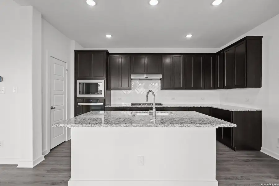 Furnished interior view inside a new home in Sunflower Ridge, New Braunfels (Image 12).