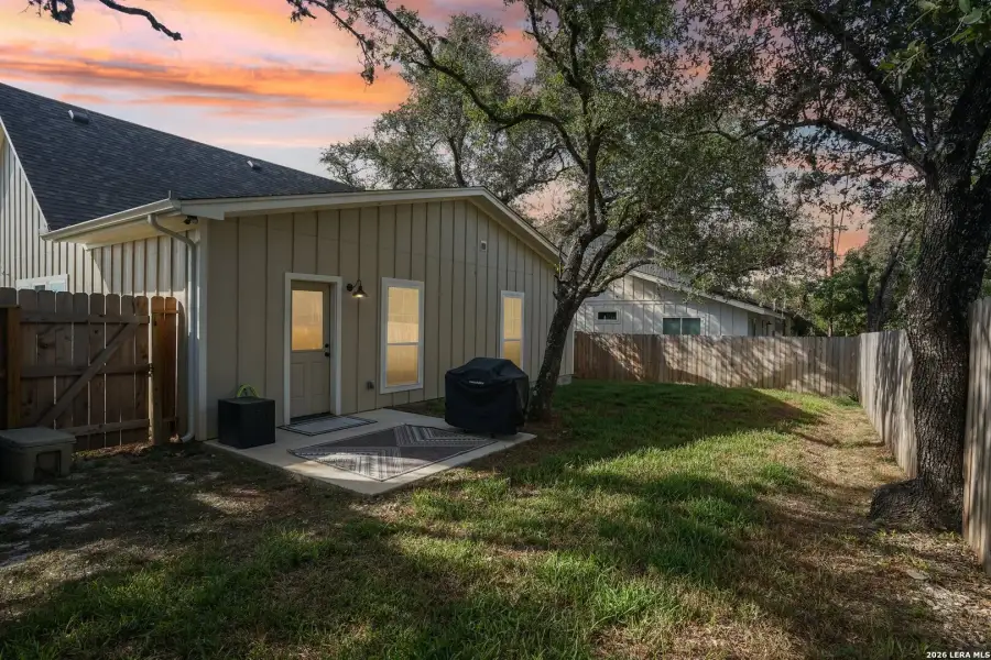 Exterior details and patio area of a home in , Canyon Lake (Image 27).