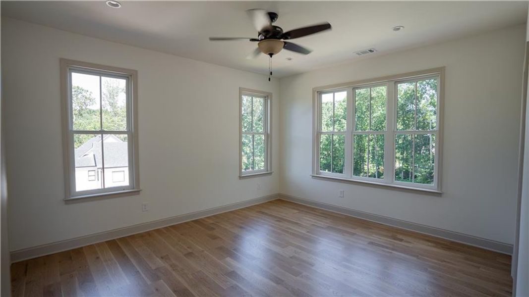 Spacious, unfurnished interior of a new home in , Woodstock (Image 25).