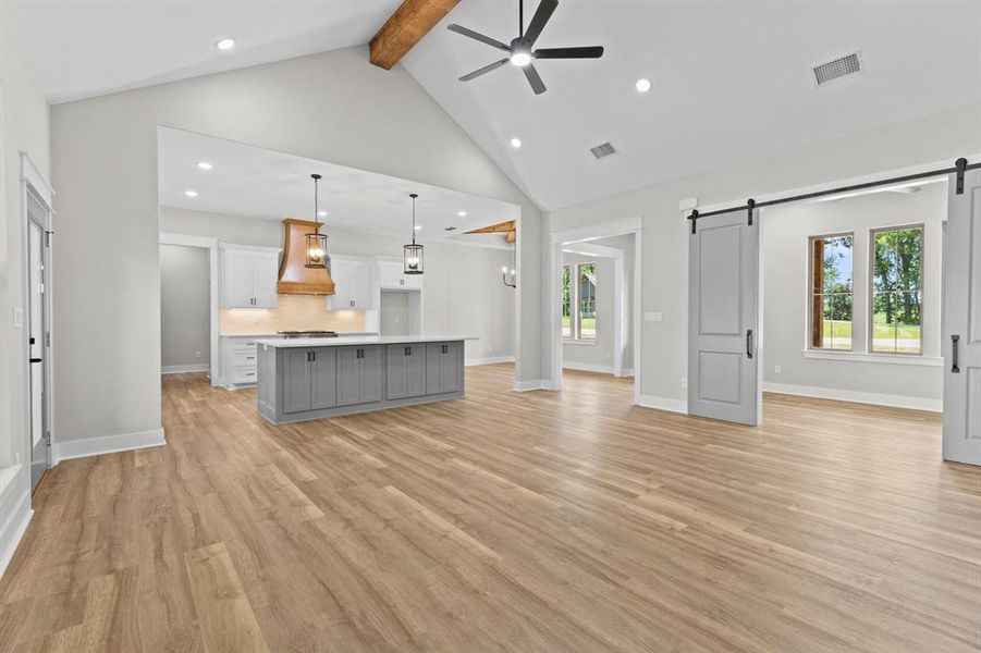 Spacious, unfurnished interior of a new home in , Tyler (Image 27).