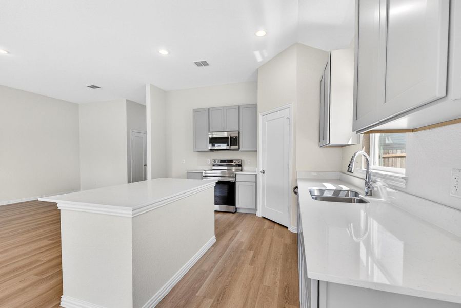 Furnished interior view inside a new home in , Belton (Image 7).