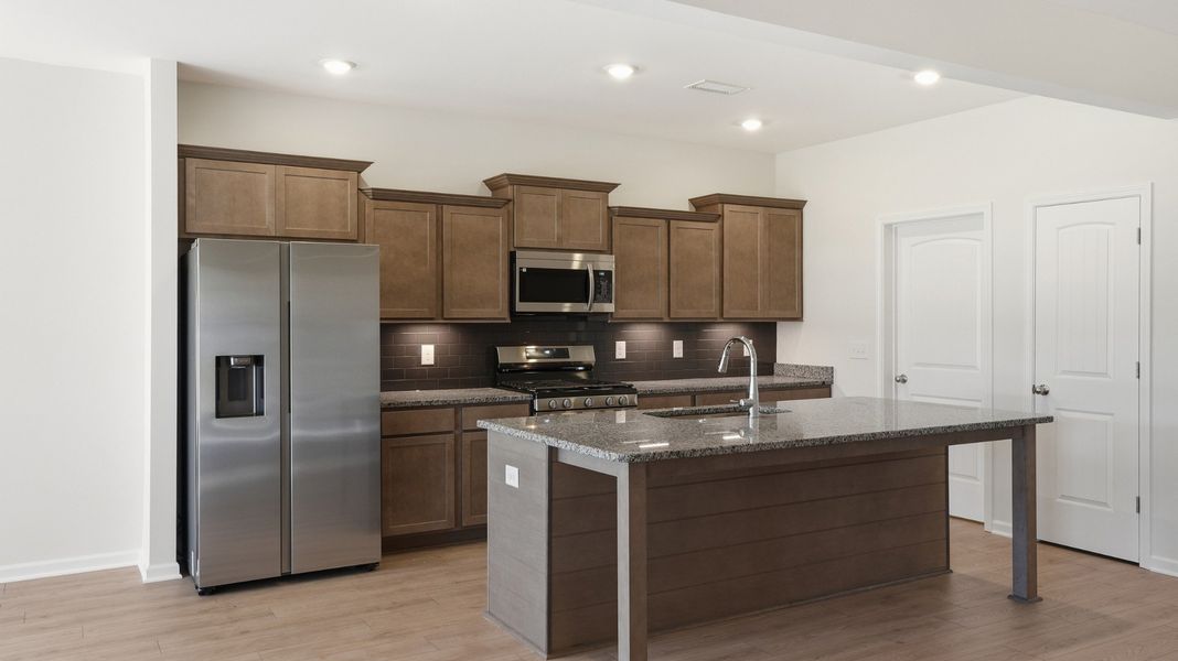 kitchen with Samsung S/S appliances. (all-4 pieces) kitchen with Samsung S/S appliances. (all-4 pieces)