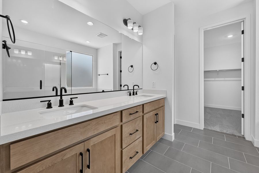 Furnished interior view inside a new home in Ladera Trails, Queen Creek (Image 10).