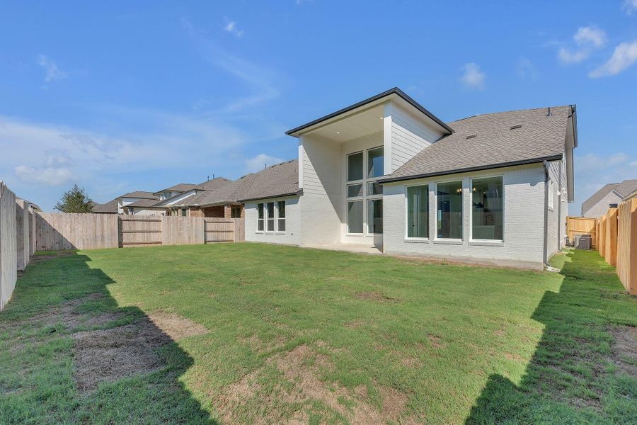 Exterior details and patio area of a home in Flora, Hutto (Image 27).