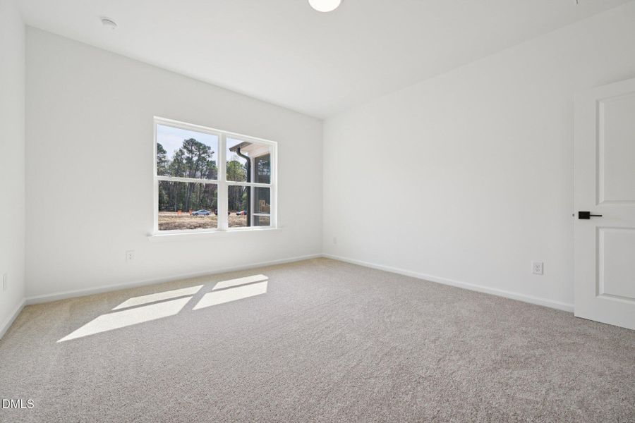 28-web-or-mls-Fetching Pl-S2503-028