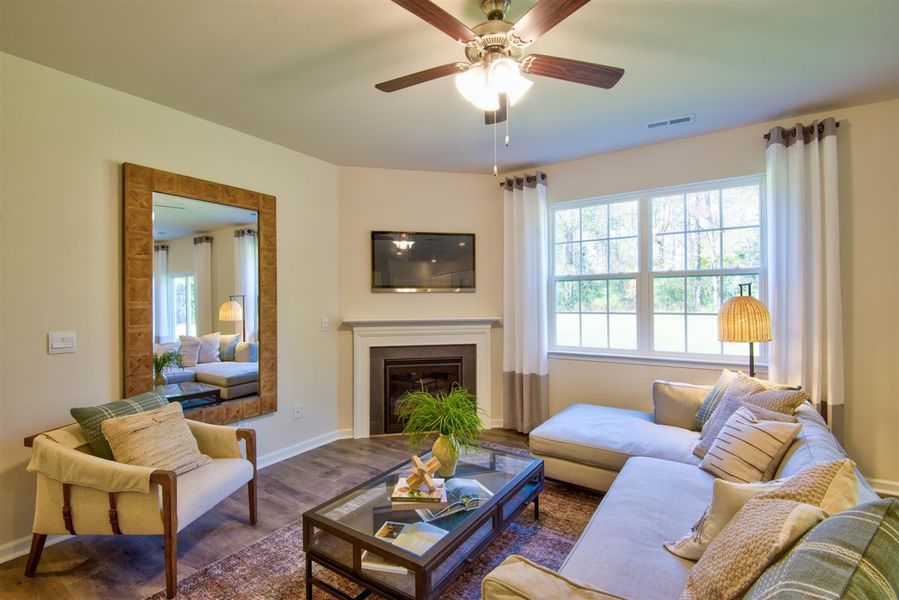 Representative furnished interior of a home built from the HAYDEN by D.R. Horton in Raven Ridge, Lexington (Image 15).