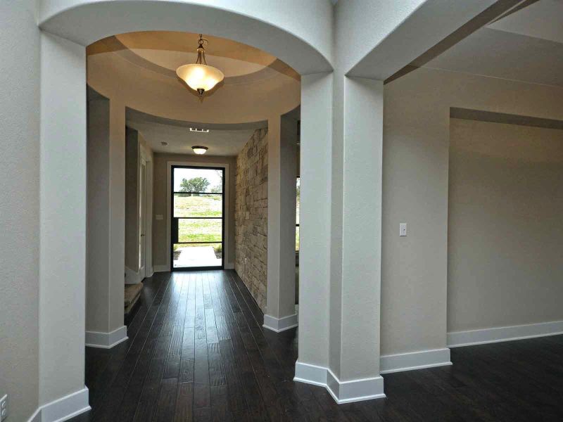 Representative unfurnished interior of a home built from the Madera II by Giddens Homes in Scofield Farms Estates, Georgetown (Image 419).