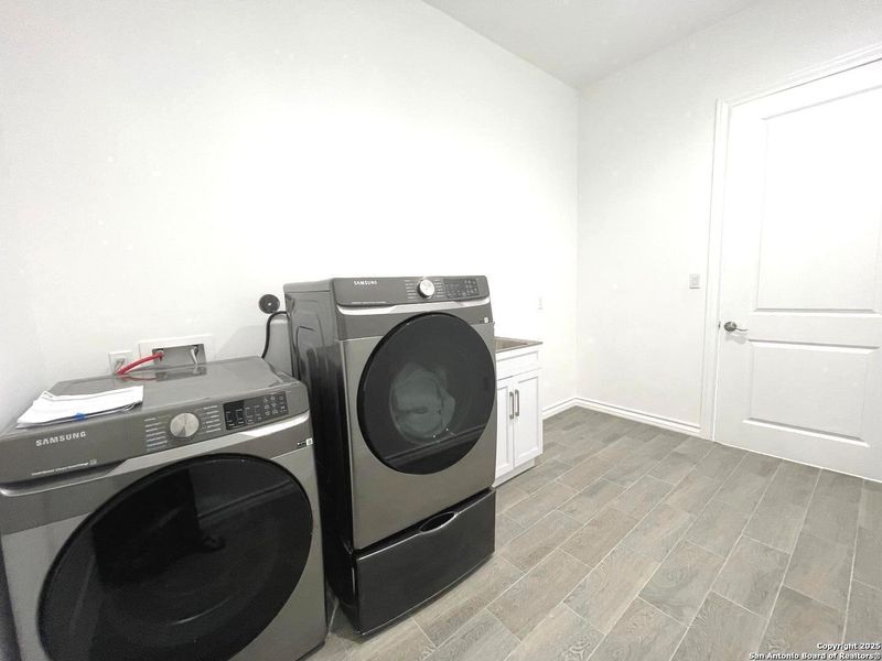 Image 32 of a home in .