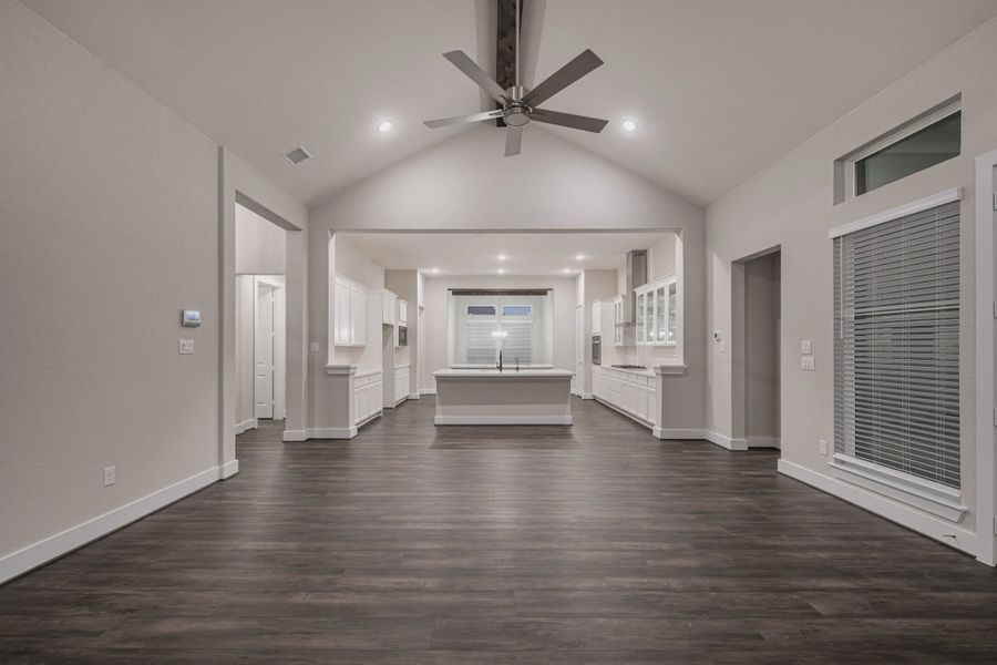 Representative unfurnished interior of a home built from the Anthony by Chesmar Homes in Mesa Western, Cibolo (Image 5). Representative unfurnished interior of a home built from the Anthony by Chesmar Homes in Mesa Western, Cibolo (Image 5).