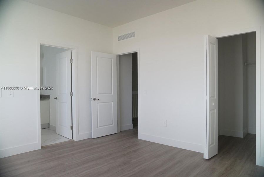 Image 13 of a home in .