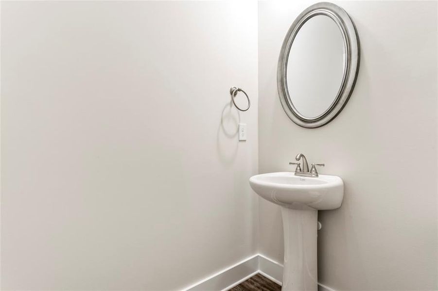 Image 33 of a home in .