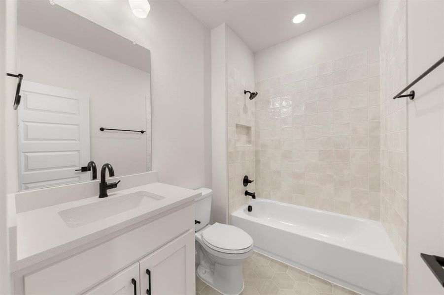 49. 521 Twilight - 5TH Bath