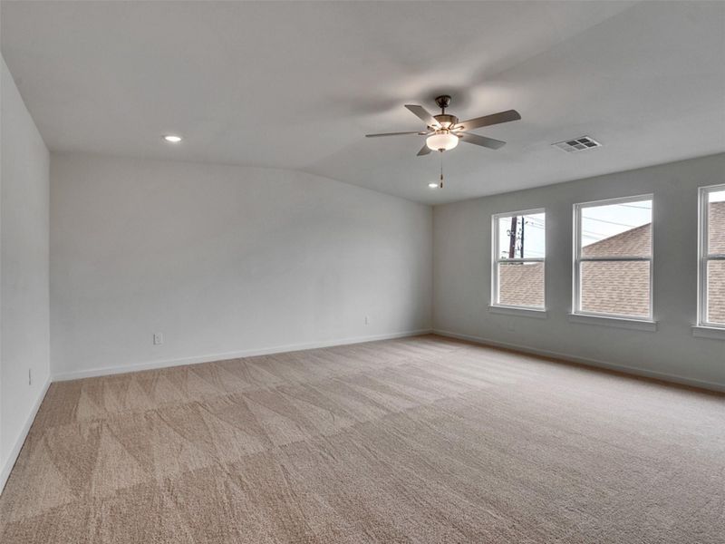 Spacious, unfurnished interior of a new home in , Angleton (Image 20). Spacious, unfurnished interior of a new home in , Angleton (Image 20).