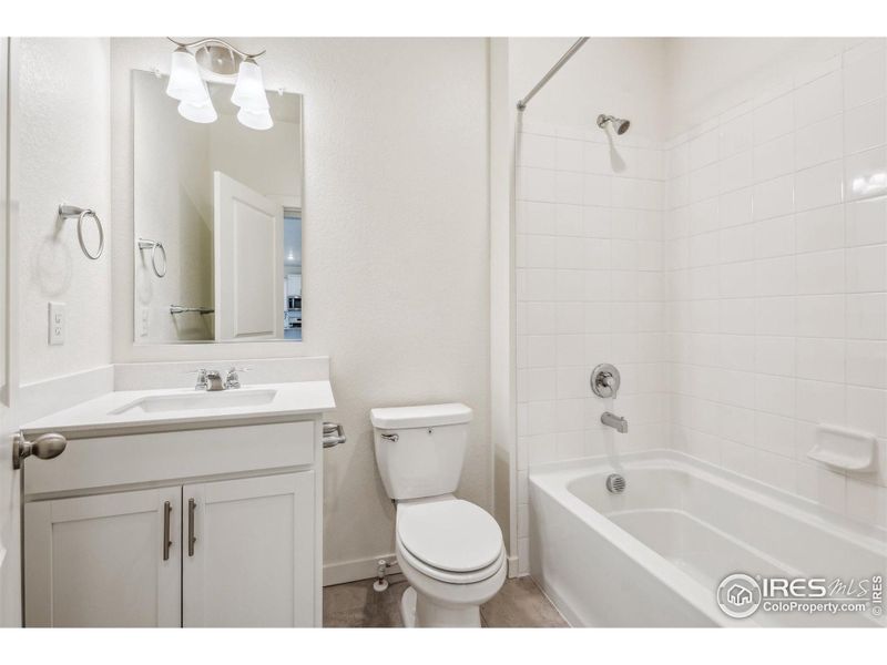 Furnished interior view inside a new home in Northridge Estates, Greeley (Image 6).