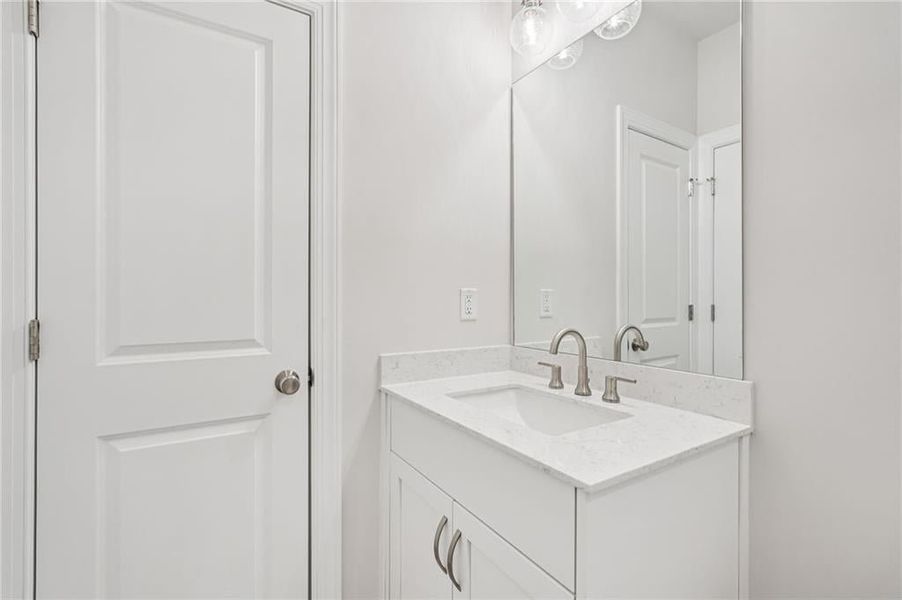 Terrace bedroom full bathroom with walk in closet