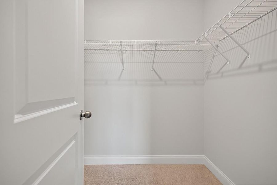 Spacious, unfurnished interior of a new home in Hemingway, Flowery Branch (Image 35).