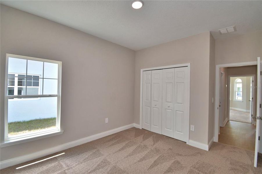 Spacious, unfurnished interior of a new home in , Winter Haven (Image 39).