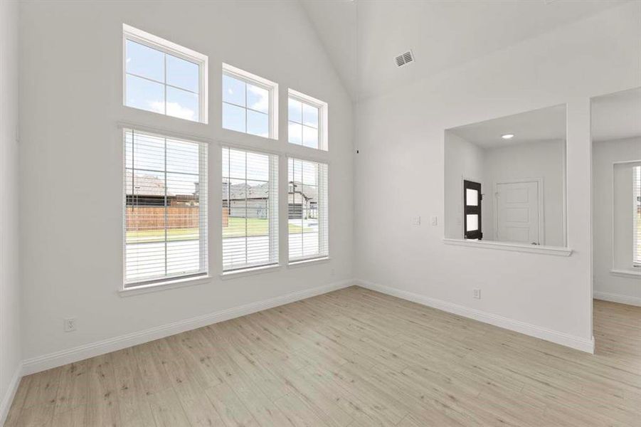 03-1014-lovely-day-lavon-tx-living-room