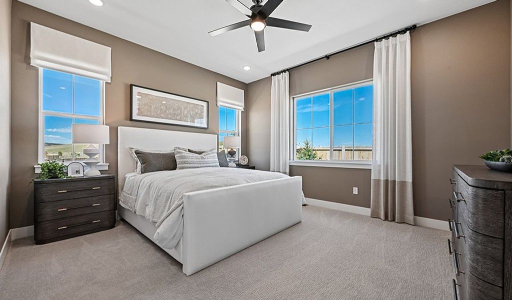Darius-D786-Legacy Bedroom