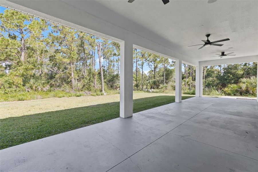 Exterior details and patio area of a home in , North Port (Image 20).