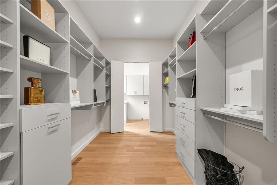 Furnished interior view inside a new home in , Atlanta (Image 46).