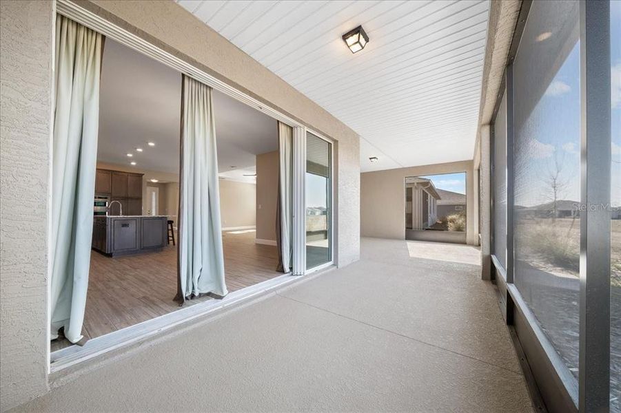 Exterior details and patio area of a home in , Ocala (Image 3).