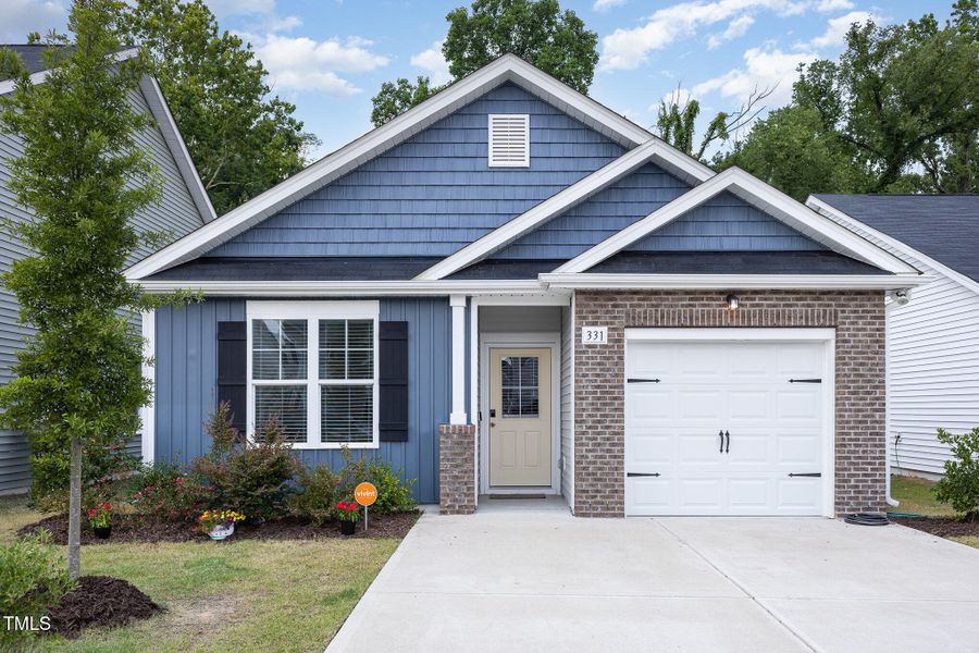 004_img_0137-edit_517 004_img_0137-edit_517