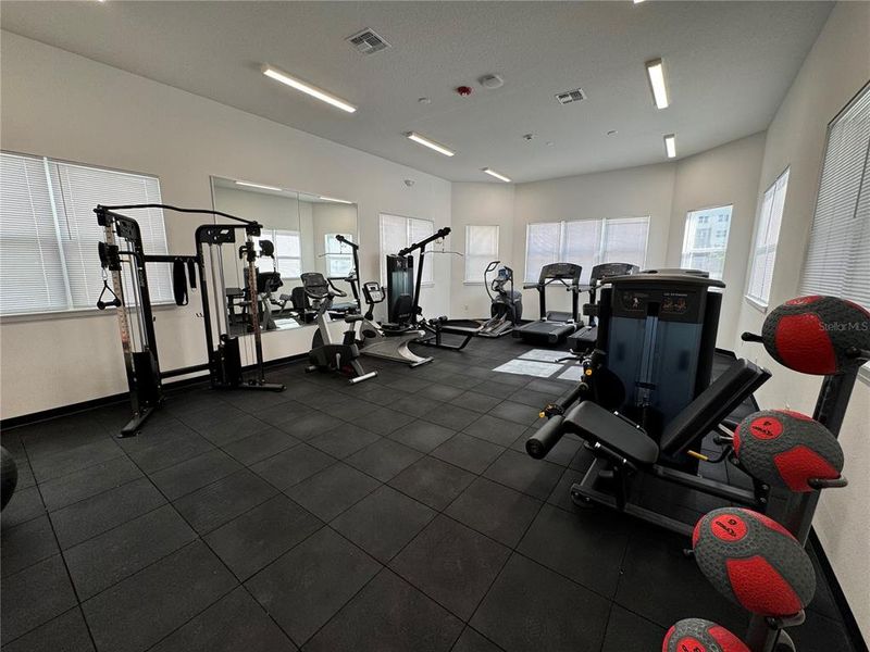 Community amenities in , Orlando (Image 44).