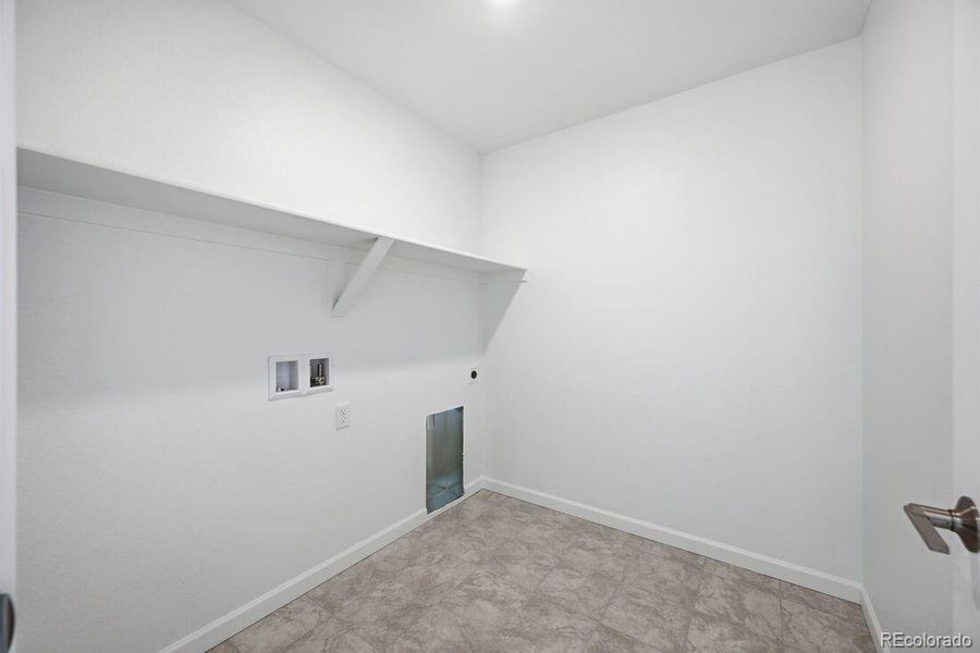 16487 W 92nd Place ~ Ready Now