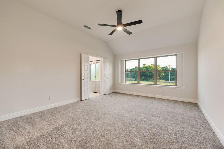 Spacious, unfurnished interior of a new home in , Lowry Crossing (Image 13).